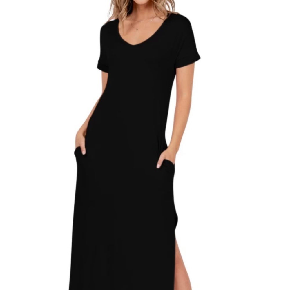 Black Short Sleeve Cutout Back Maxi Dress With Pockets and Side Slits l M